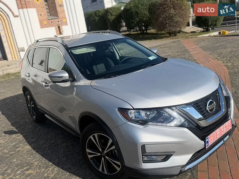 Nissan Rogue