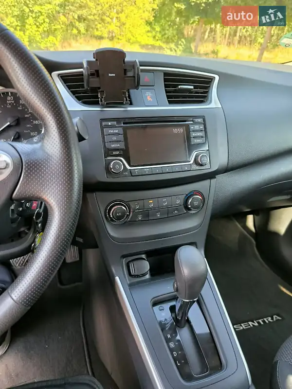 Nissan Sentra 2017