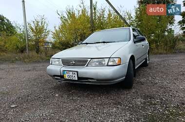 Nissan Sentra  1996
