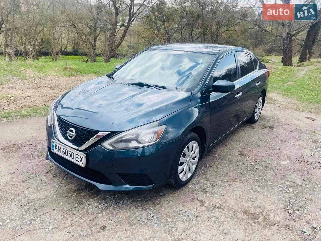 2017 Nissan Sentra - мініатюра 3