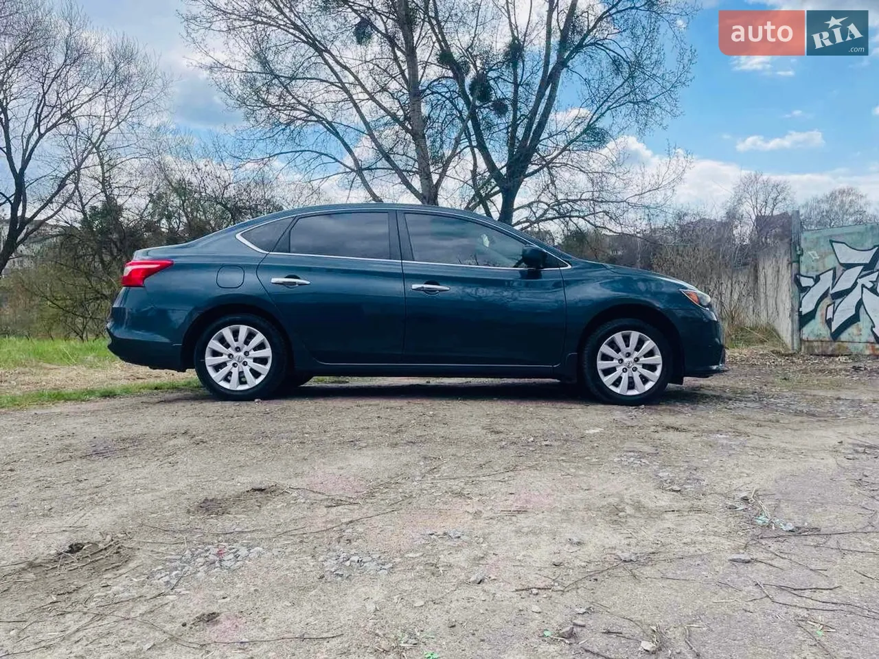 2017 Nissan Sentra - мініатюра 5