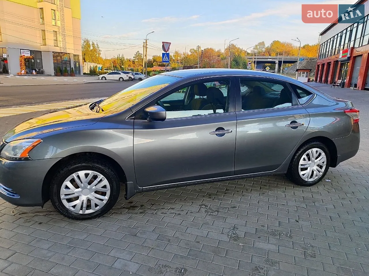 2015 Nissan Sentra - мініатюра 4