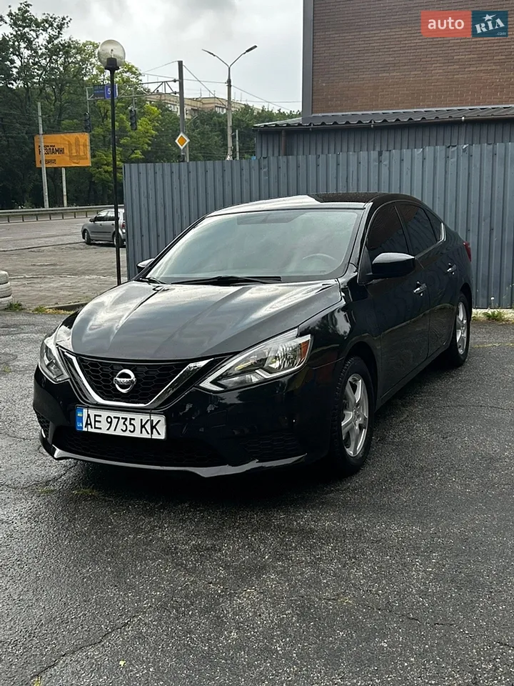 2017 Nissan Sentra - мініатюра 2