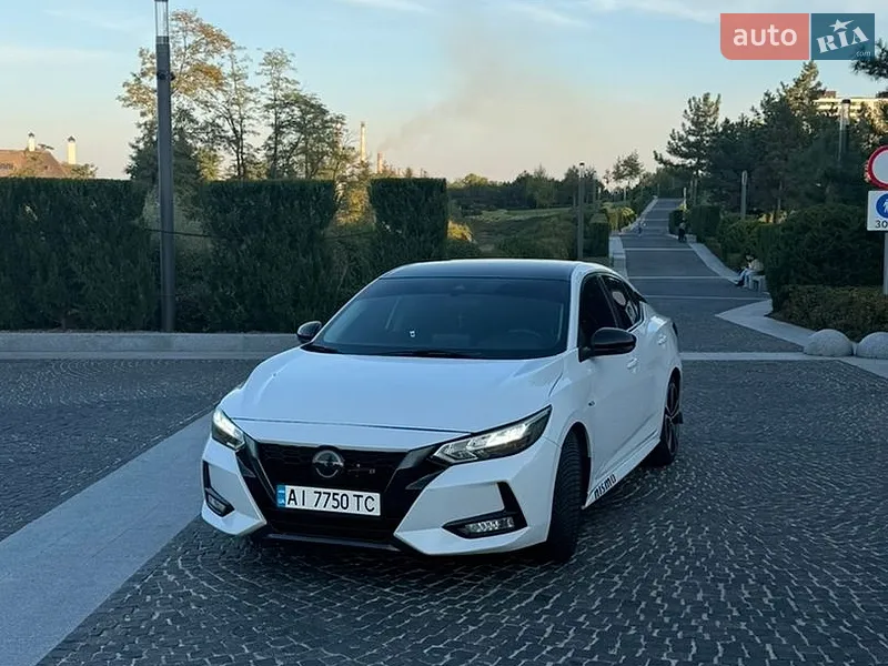 Nissan Sentra 2020