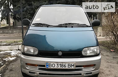 Nissan Serena  1994