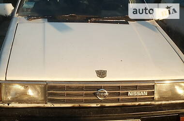 Nissan Sunny  1985