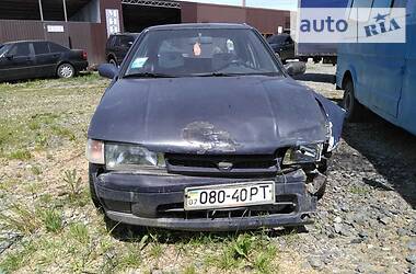 Nissan Sunny  1991