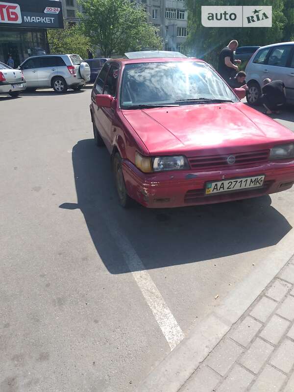 Хэтчбек Nissan Sunny