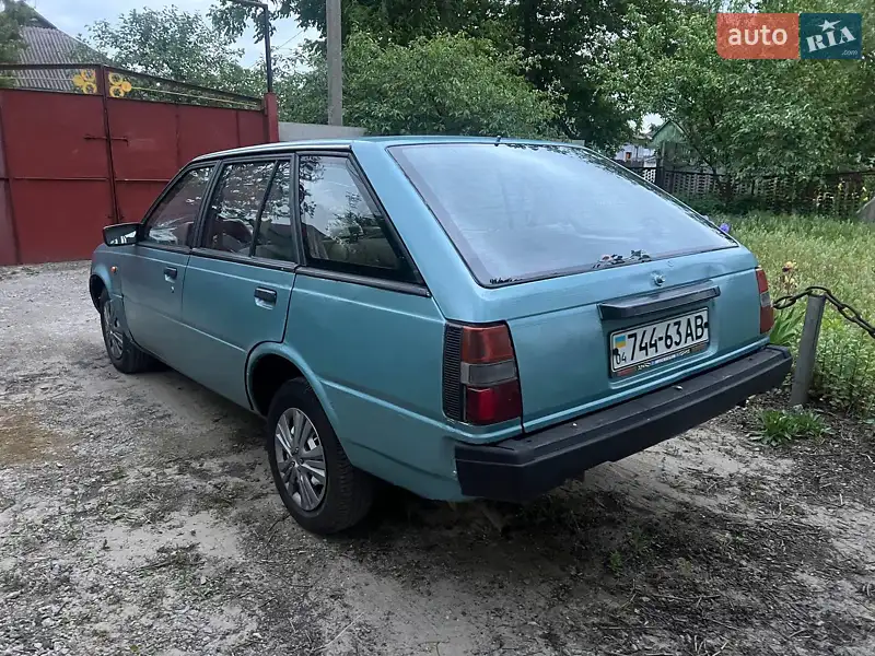 Nissan Sunny 1986