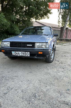 Nissan Sunny  1986