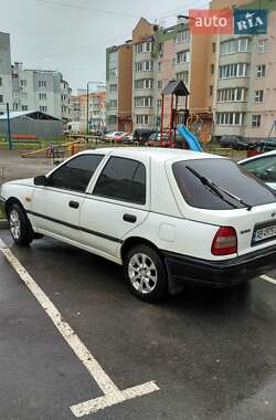 Nissan Sunny  1991