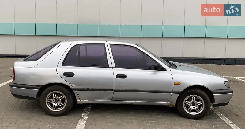 Nissan Sunny
