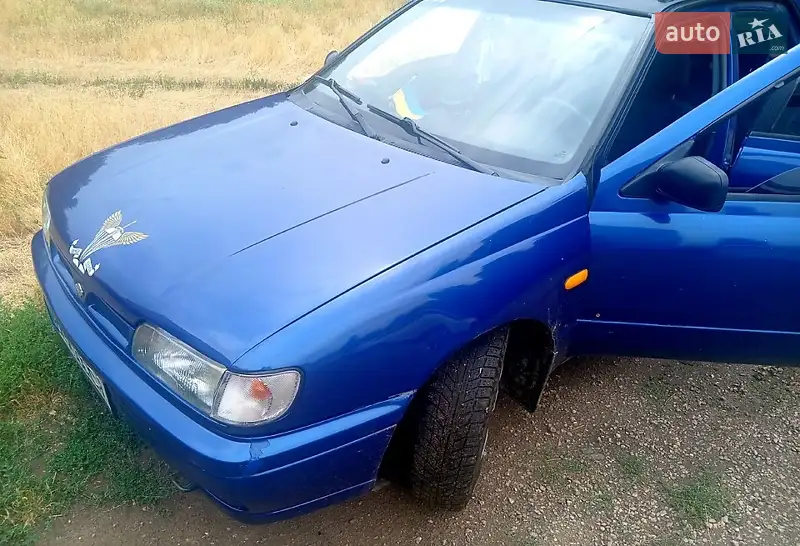 Nissan Sunny