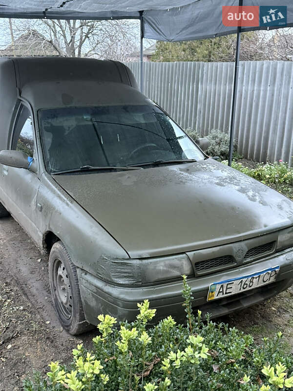 Грузовики Nissan Sunny