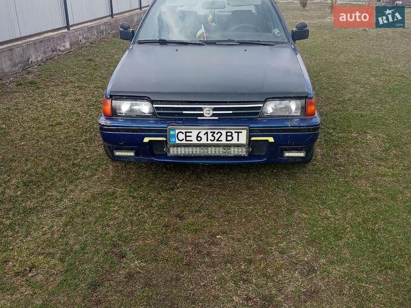 Хэтчбек Nissan Sunny