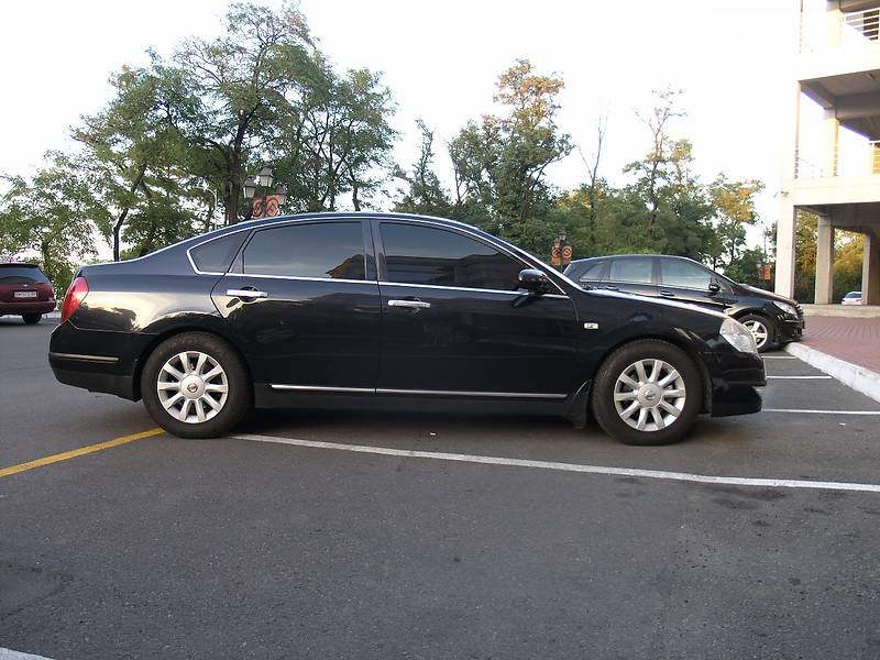 nissan_teana__162880575fx.jpg