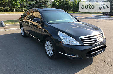 Nissan Teana  2010