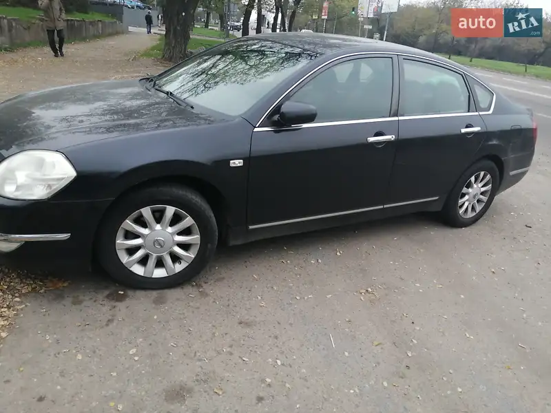 Nissan Teana