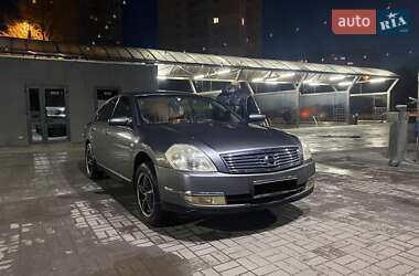 Nissan Teana  2006