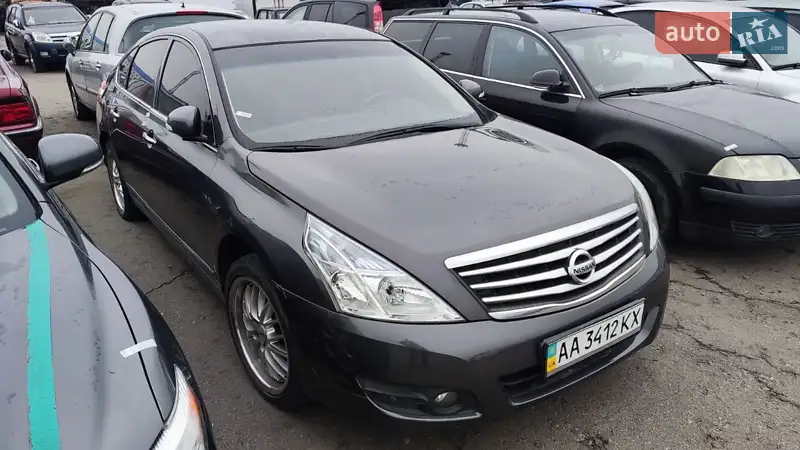 Nissan Teana