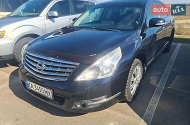 Nissan Teana  2012
