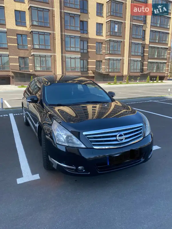 Nissan Teana