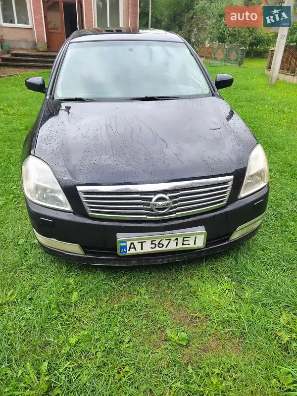 Nissan Teana