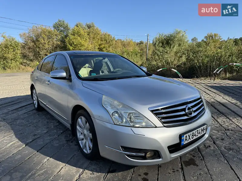 Nissan Teana