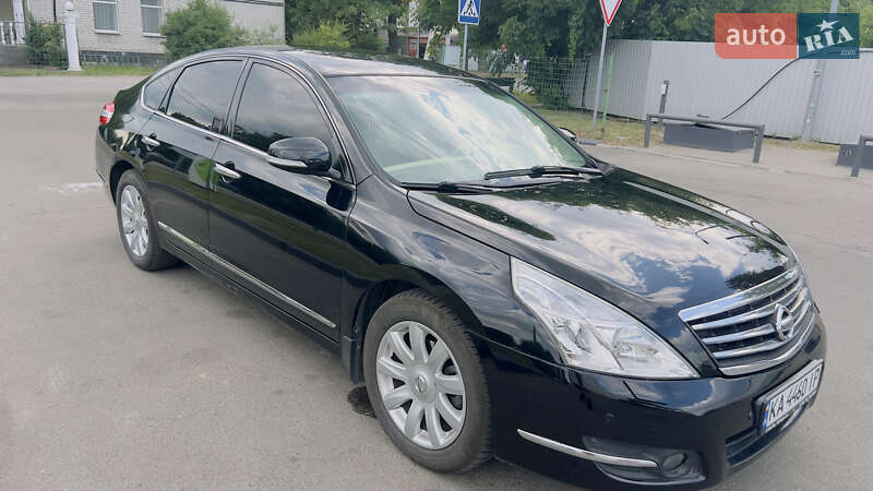 Nissan Teana