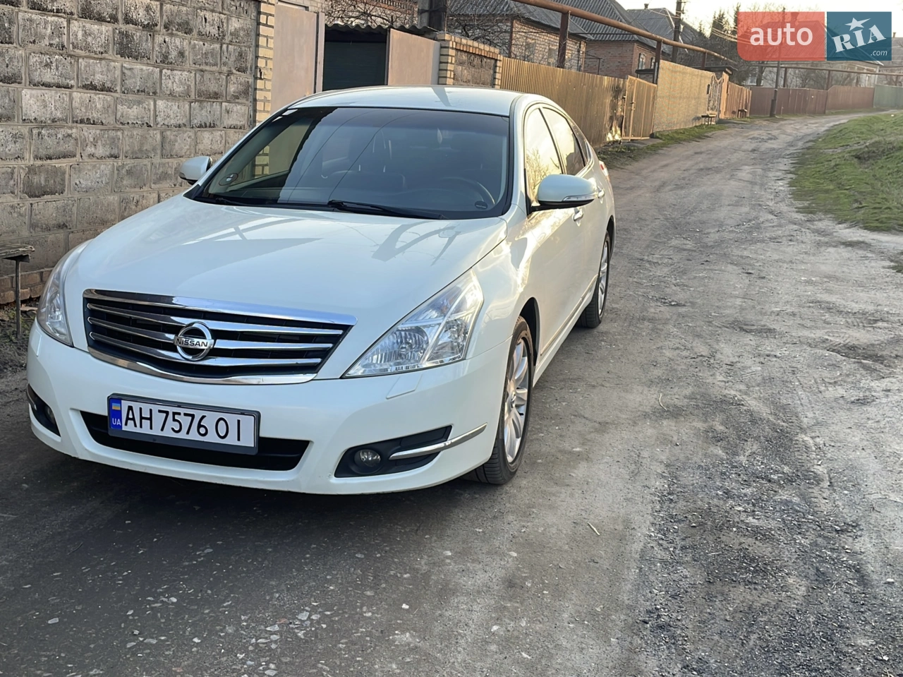 2010 Nissan Teana - фото 1