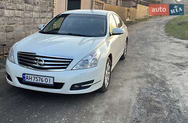 Nissan Teana 2010