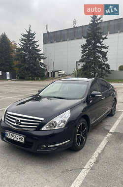 Nissan Teana  2012