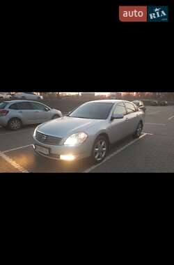 Nissan Teana  2006