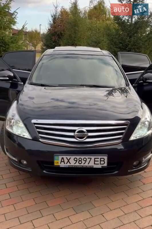 Nissan Teana