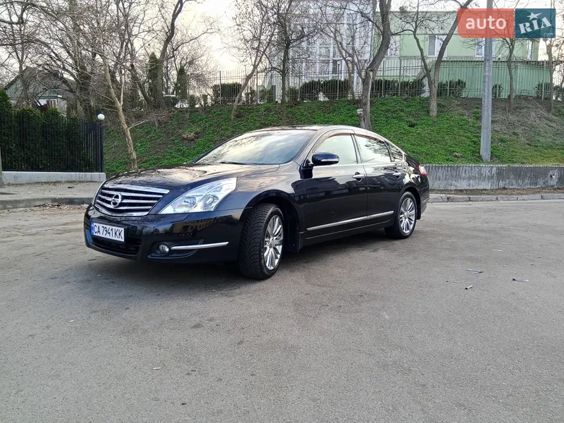 Nissan Teana