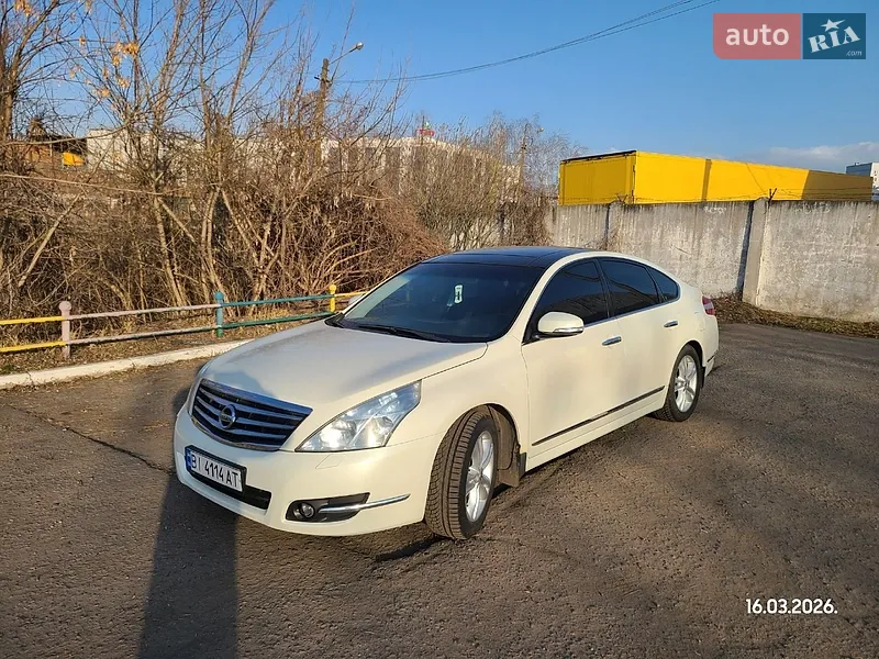Nissan Teana