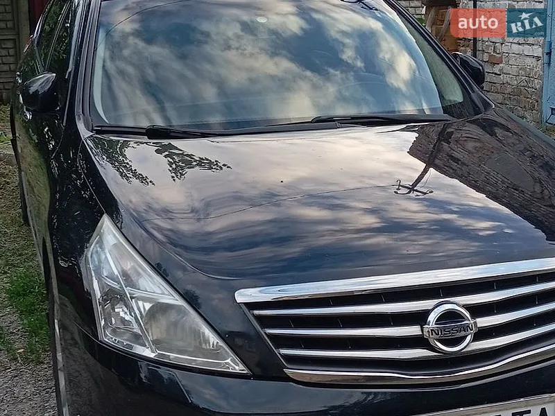 Nissan Teana 2010