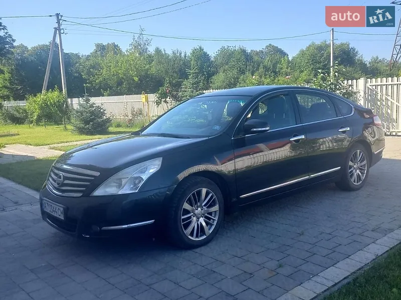 Nissan Teana