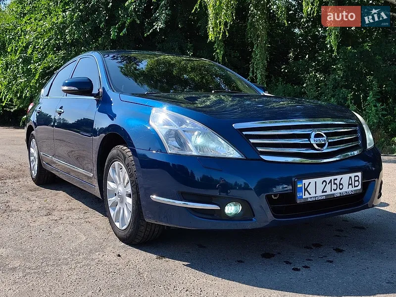 Nissan Teana
