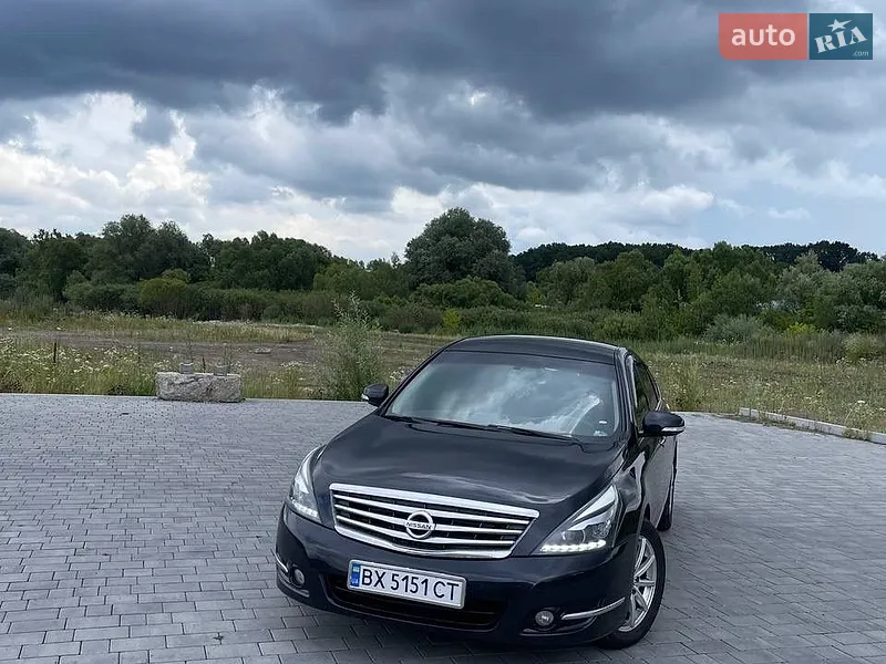 Nissan Teana
