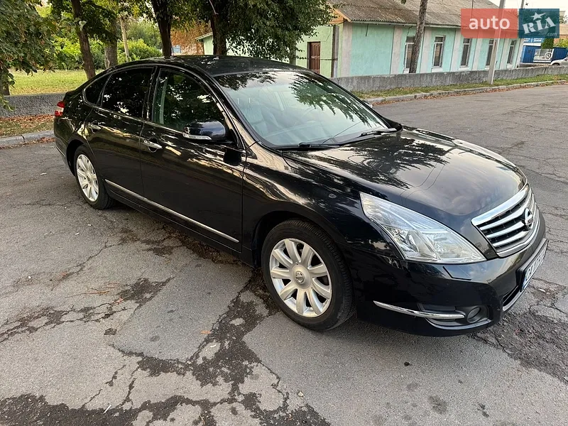 Nissan Teana