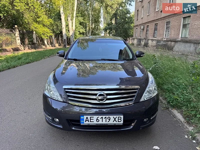 Nissan Teana
