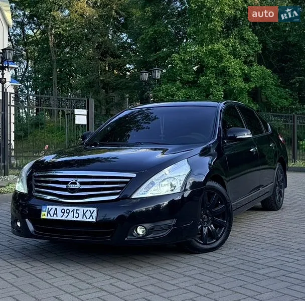 Nissan Teana