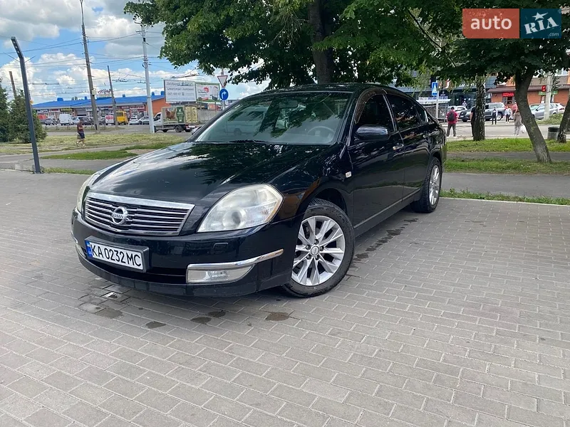 Nissan Teana