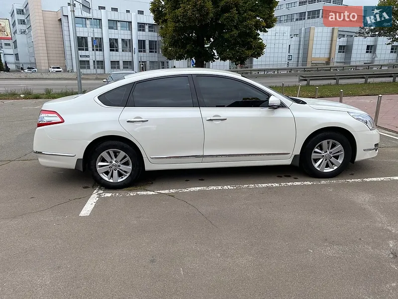 Nissan Teana 2012