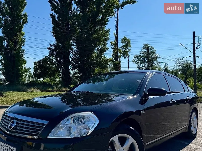 Nissan Teana