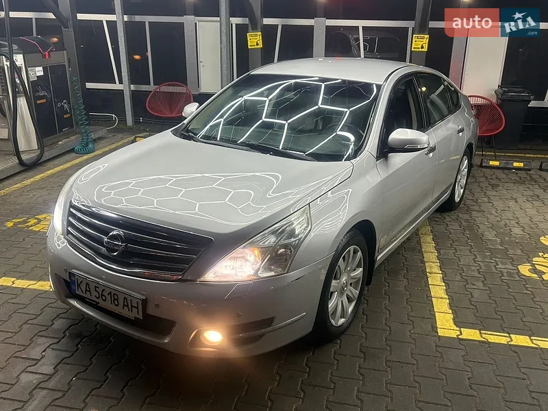 Nissan Teana