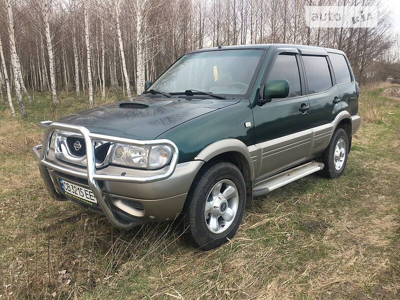 Nissan Terrano II