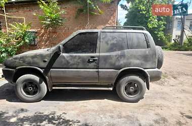 Nissan Terrano II  1994