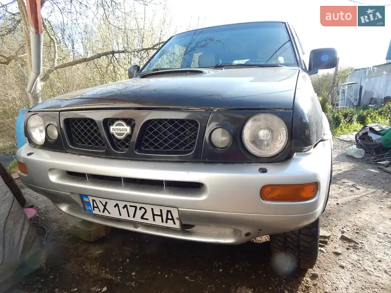 Nissan Terrano 1998